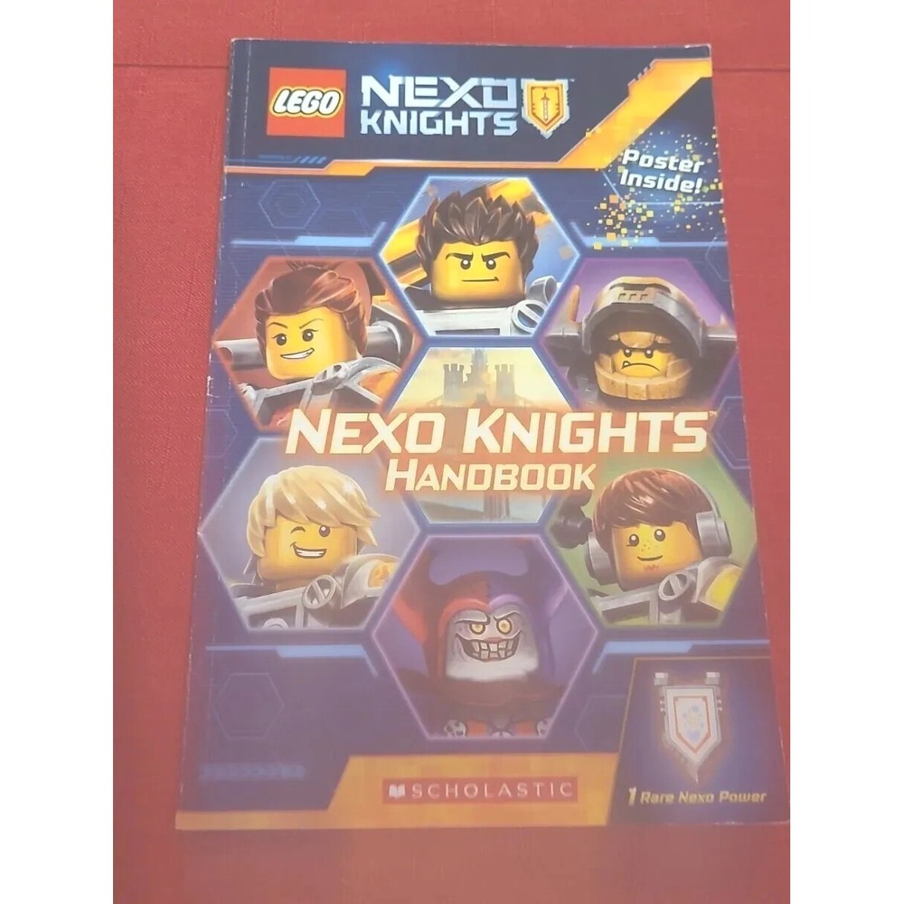 NEXO Knights Handbook (LEGO NEXO Knights) Tracy West Scholastic - Picture 1 of 4